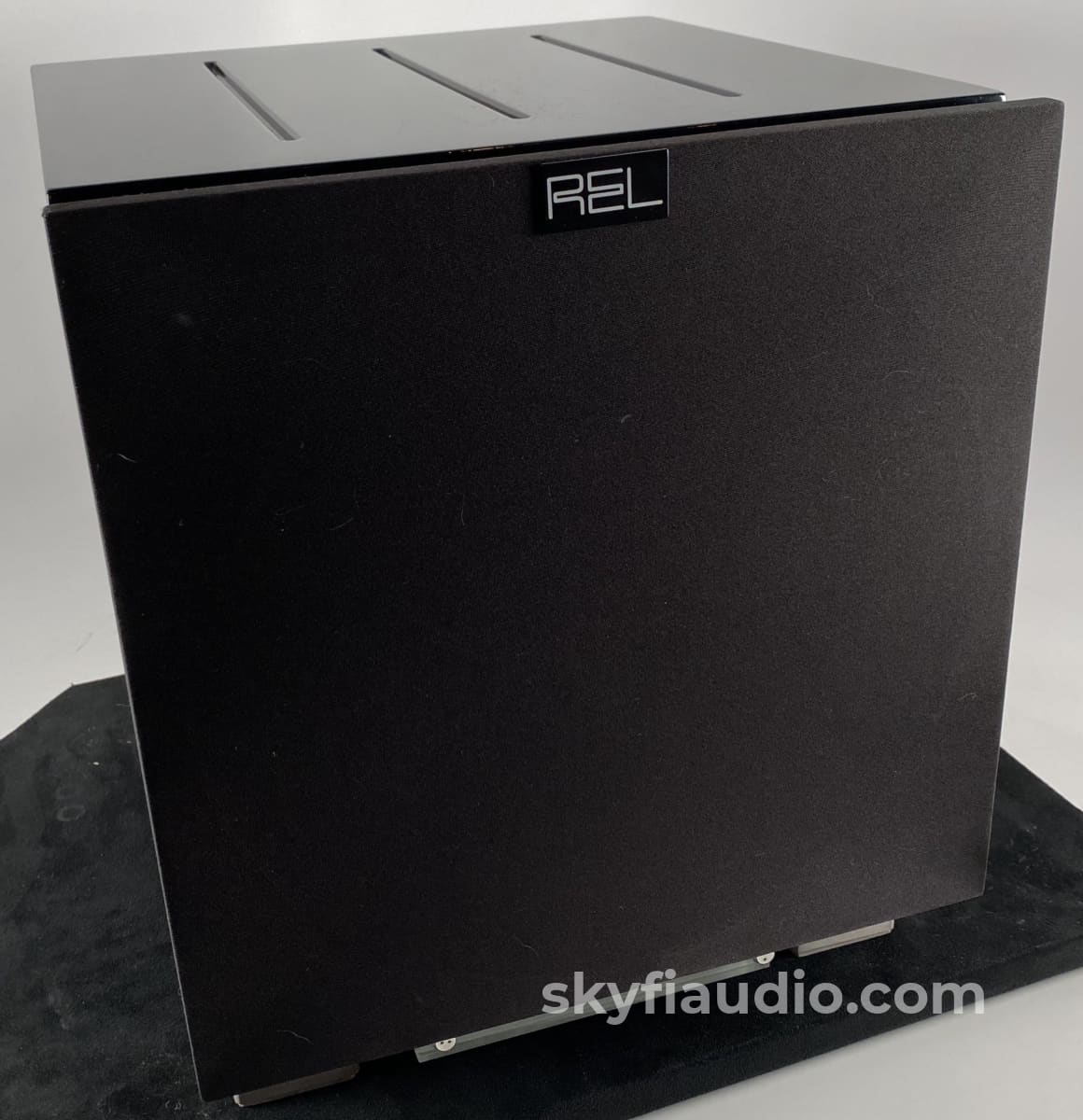 Rel R-Series Sub Bass System R-205 Subwoofer Speakers