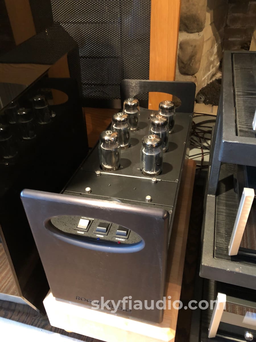 Rogue Audio Apollo Dark Tube Monoblocks With Custom Mapleshade Plinths Amplifier