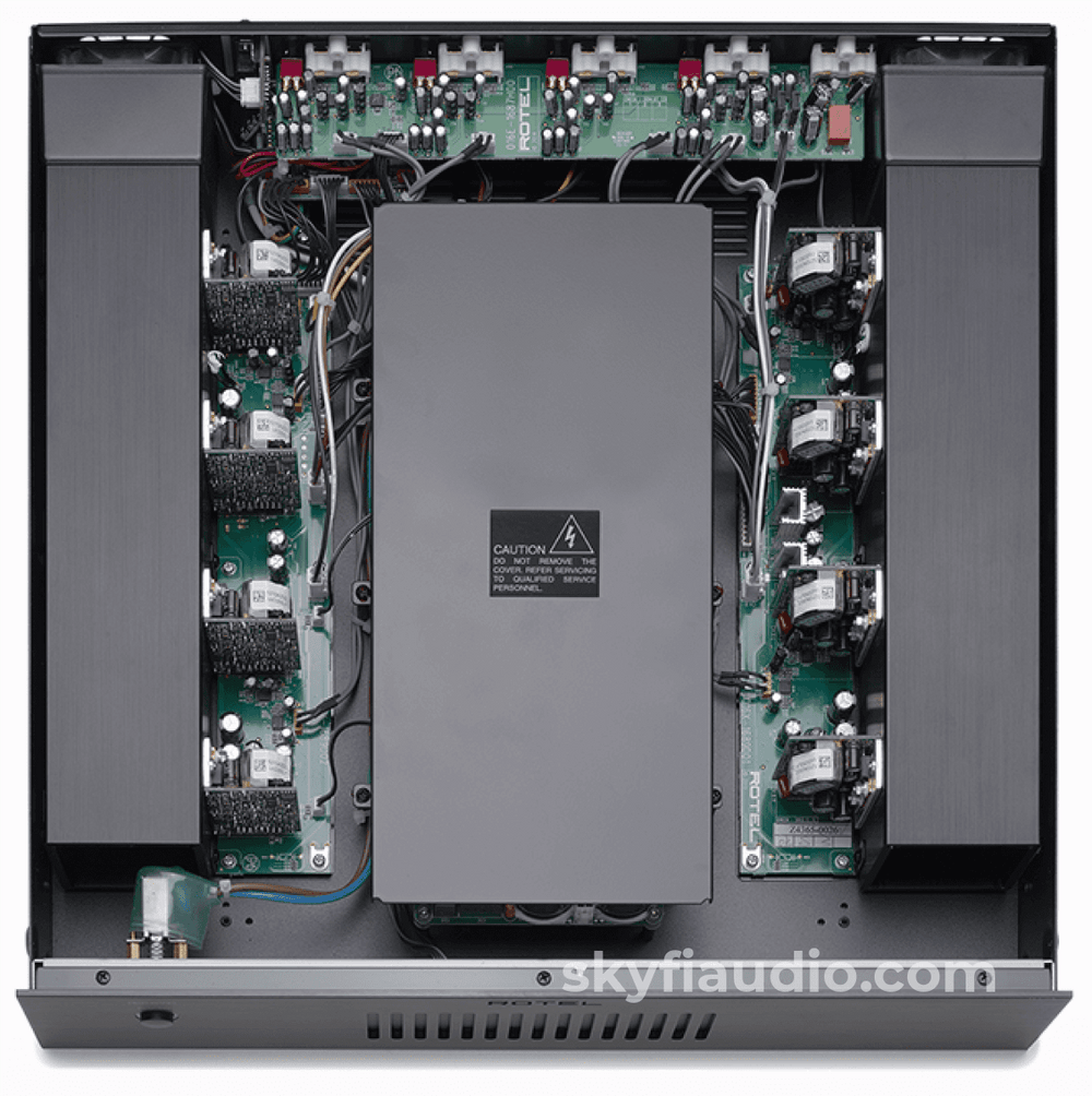 Rotel RKB-8100 - 8 Channels x 100W Theater or Multi-Room Amplifier
