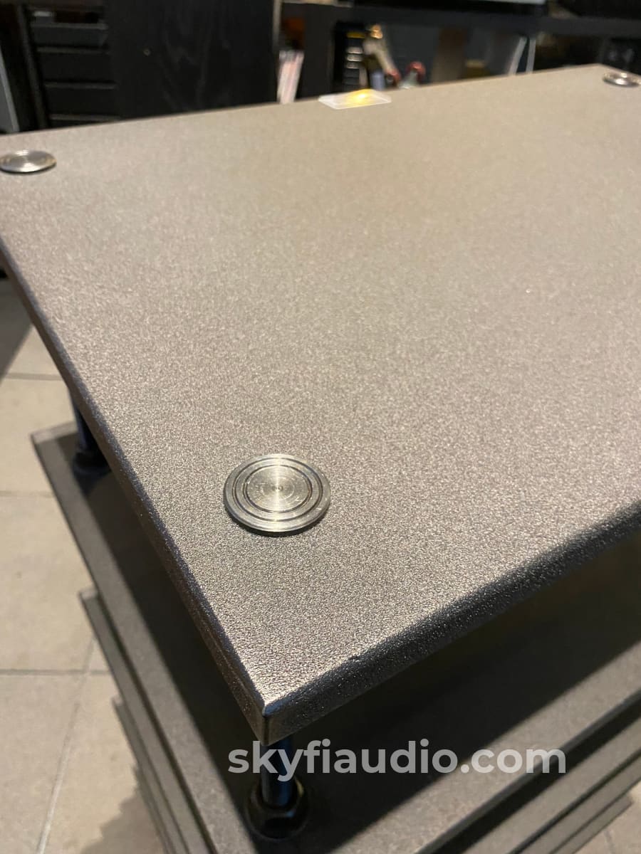 Salamander Designs A5 Archetype - 5 Shelf A/V System Rack – SkyFi Audio