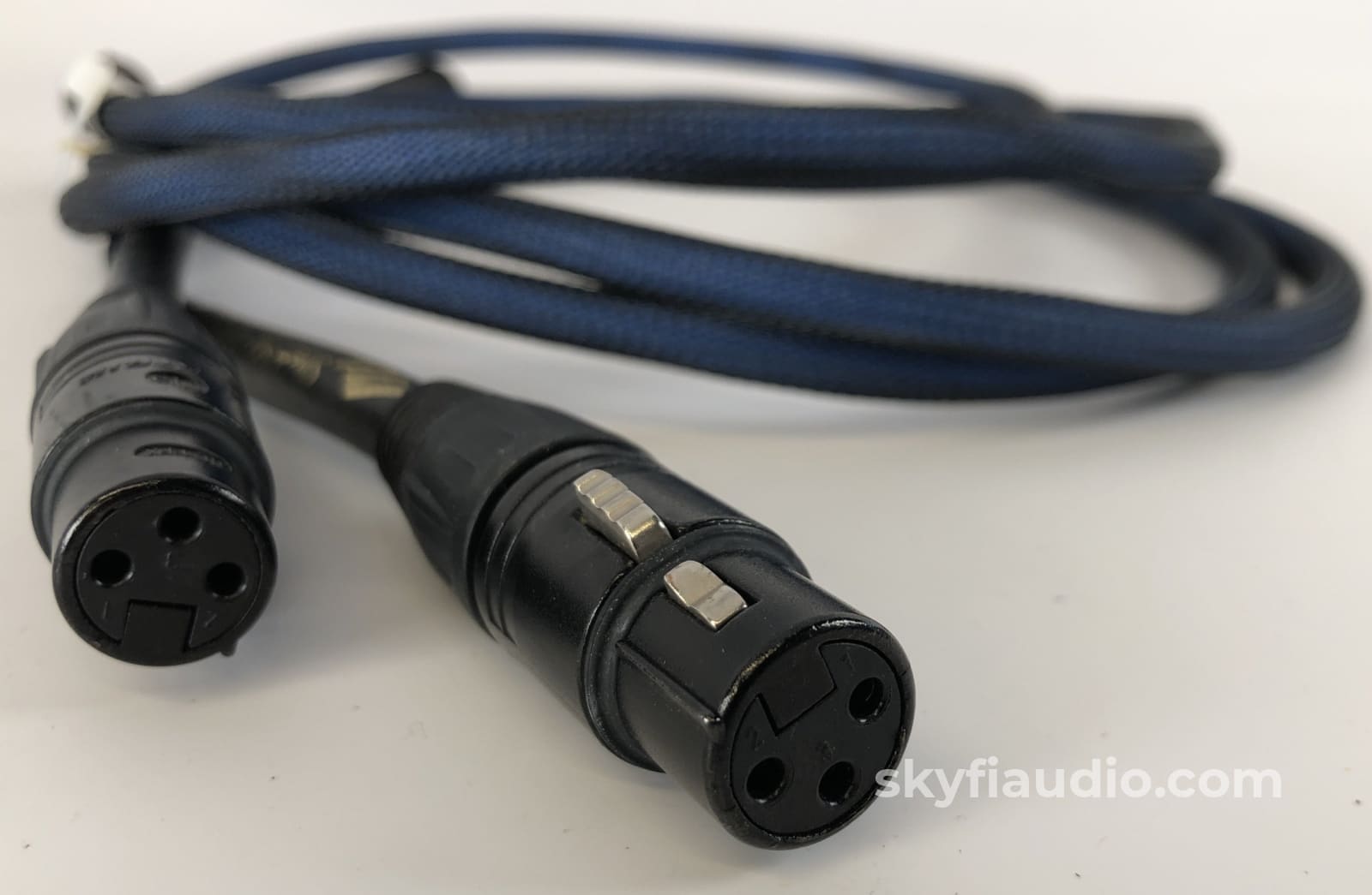 Siltech Cables - Sq-110 Classic Xlr Interconnects With X-Balanced G5 Micro Technology 5