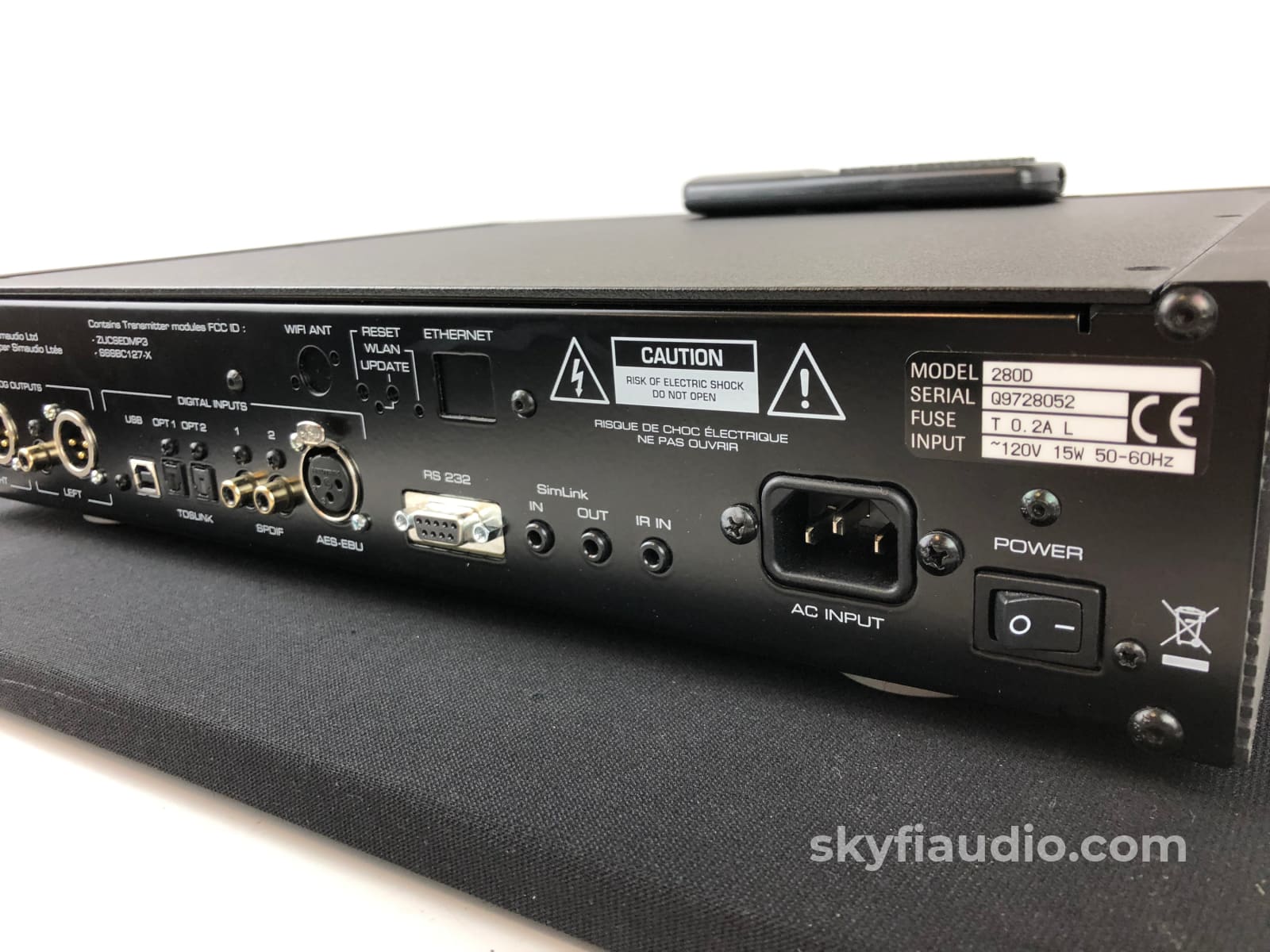Simaudio 280D Dac - Dsd64/128/256 Capable With Remote Cd + Digital