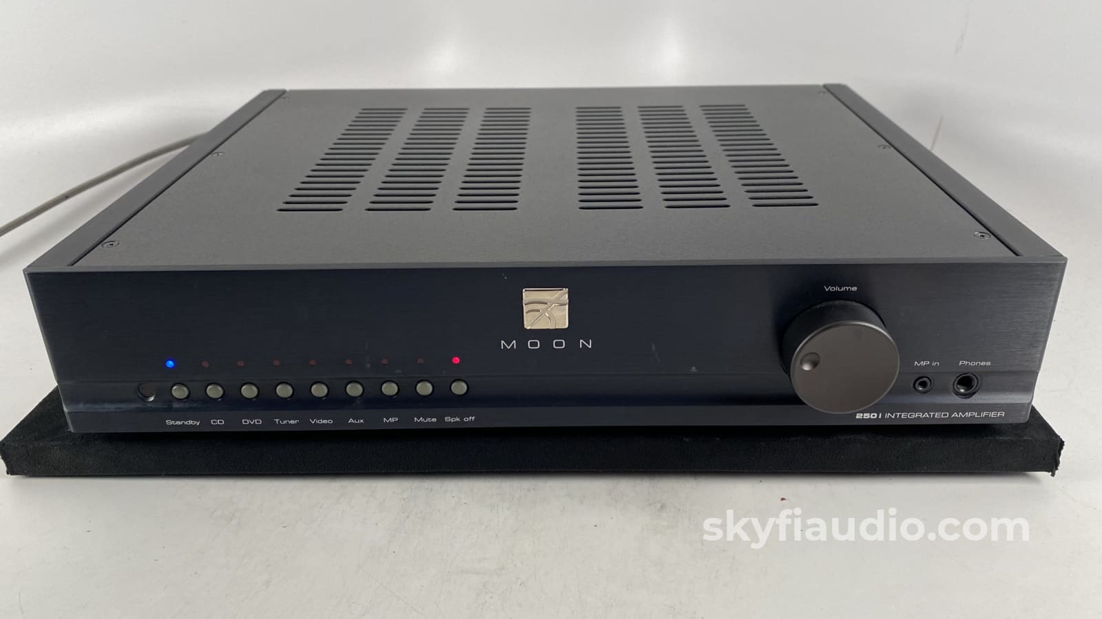 Simaudio Moon 250I Integrated Amplifier With Remote