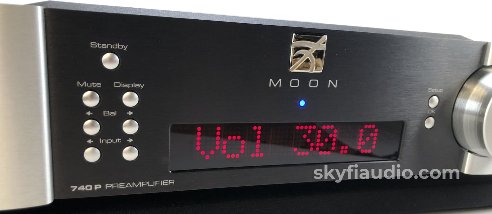Simaudio Moon Evolution 740P Analog Preamplifier - Complete W/Remote Box And Manual