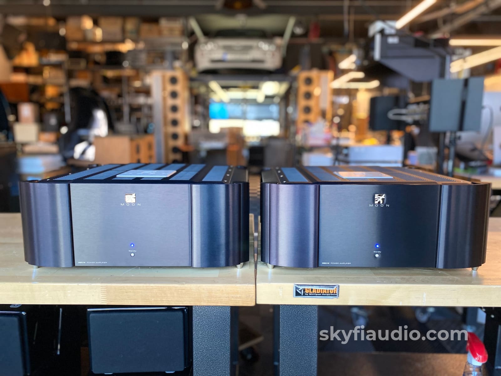 Simaudio 880M Mono Flagship Power Amplifiers - Tested At 1000W Amplifier