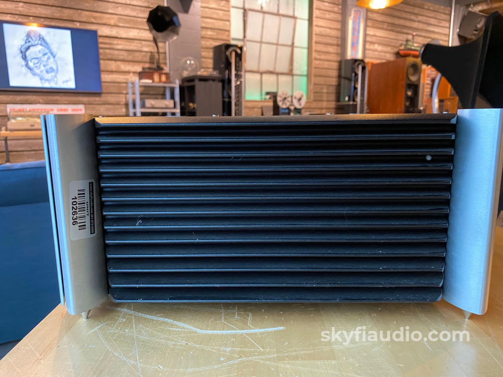 Simaudio Moon Evolution W-8 Flagship Stereo Power Amplifier