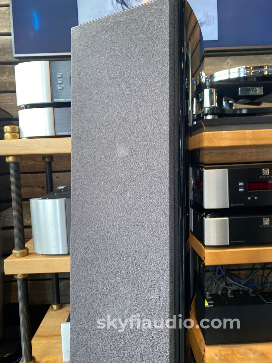 Sonus Faber Grand Piano Domus Speakers - Gorgeous And Made In Italy