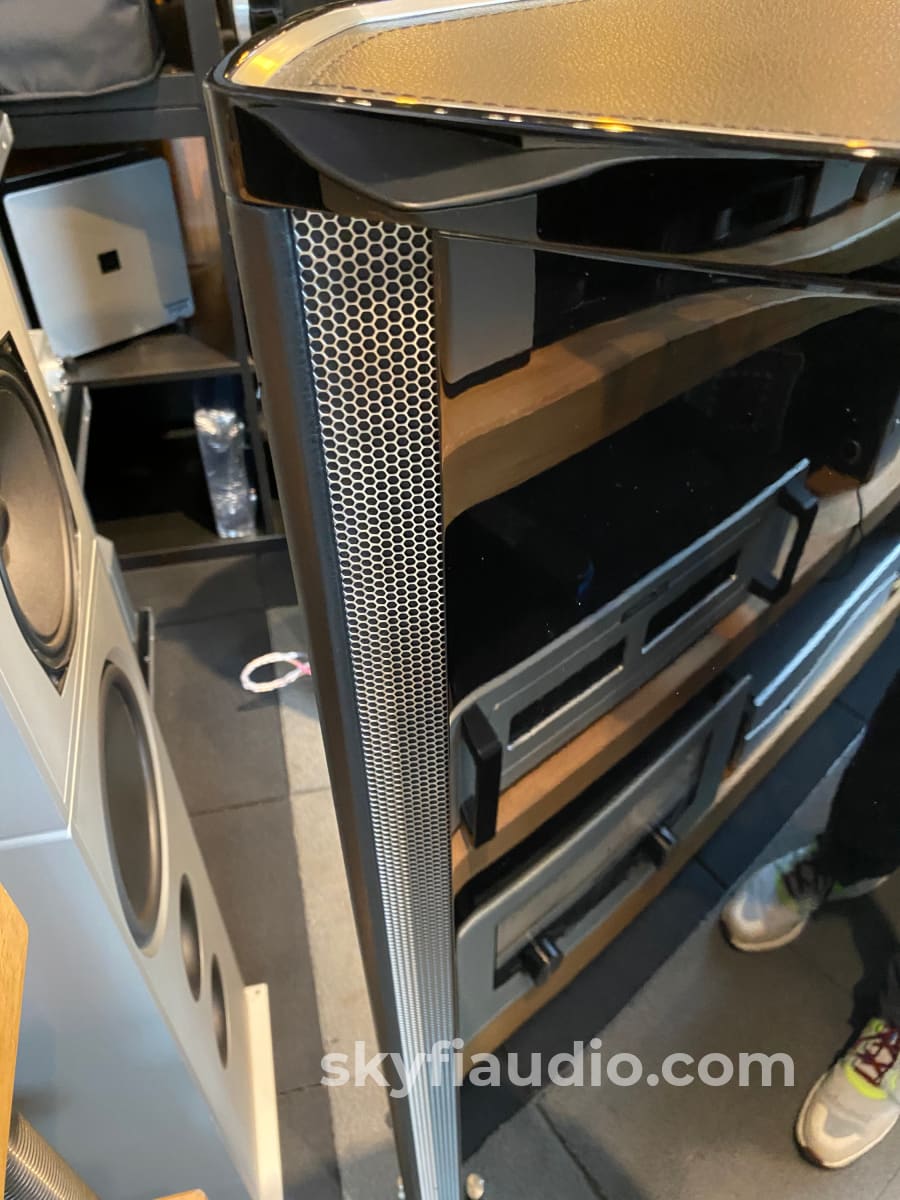 Sonus Faber Olympica Iii Speakers In Gloss Black And Leather