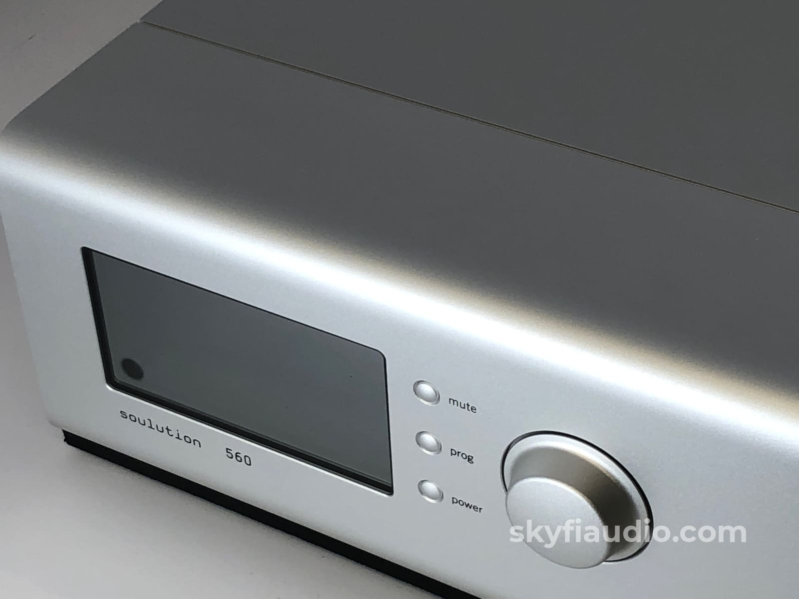 Soulution Audio 560 D/A Converter - Dsd Capable Very Advanced And Great Reviews $35K Msrp Cd +