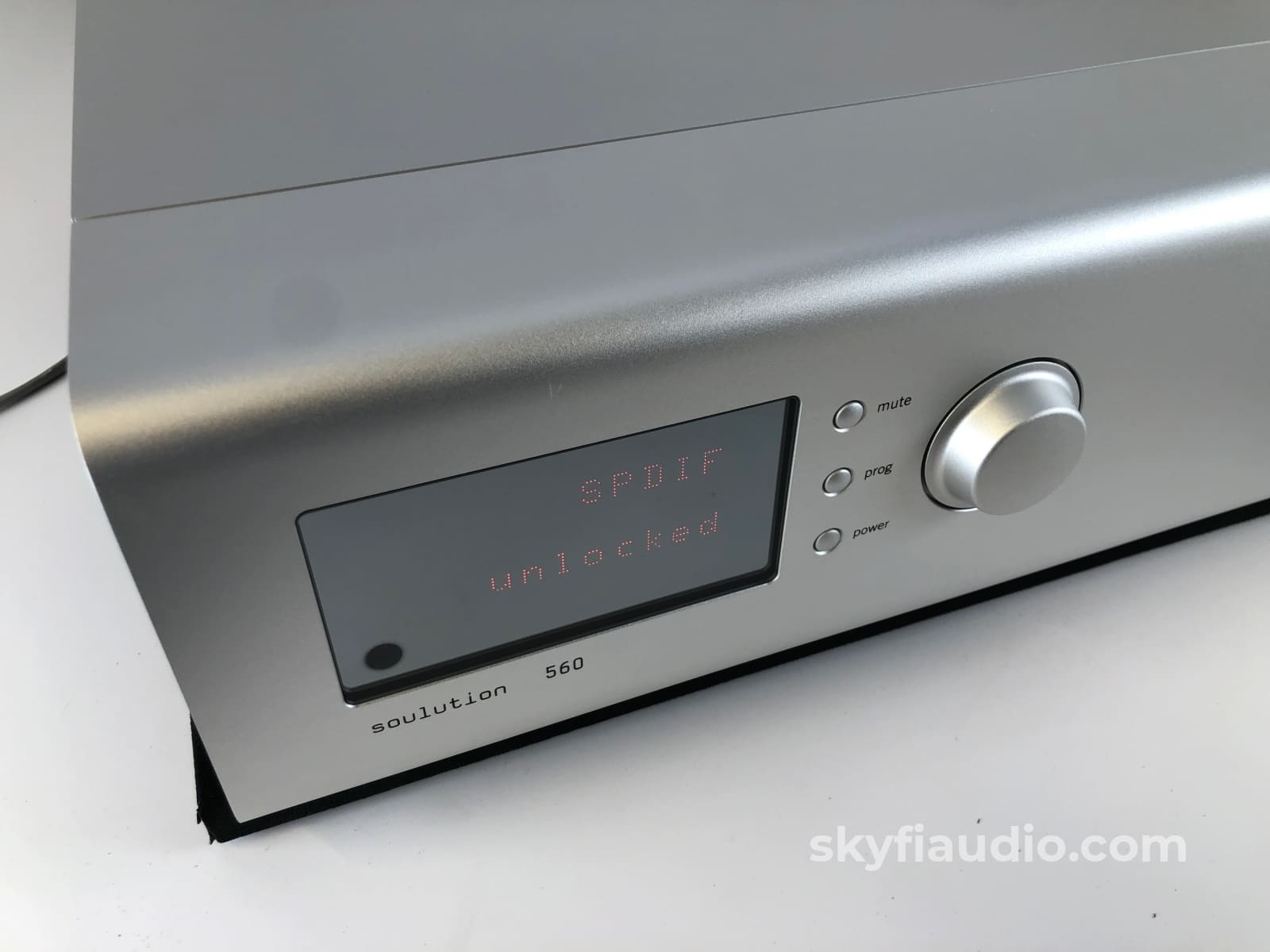 Soulution Audio 560 D/A Converter - Dsd Capable Very Advanced And Great Reviews $35K Msrp Cd +