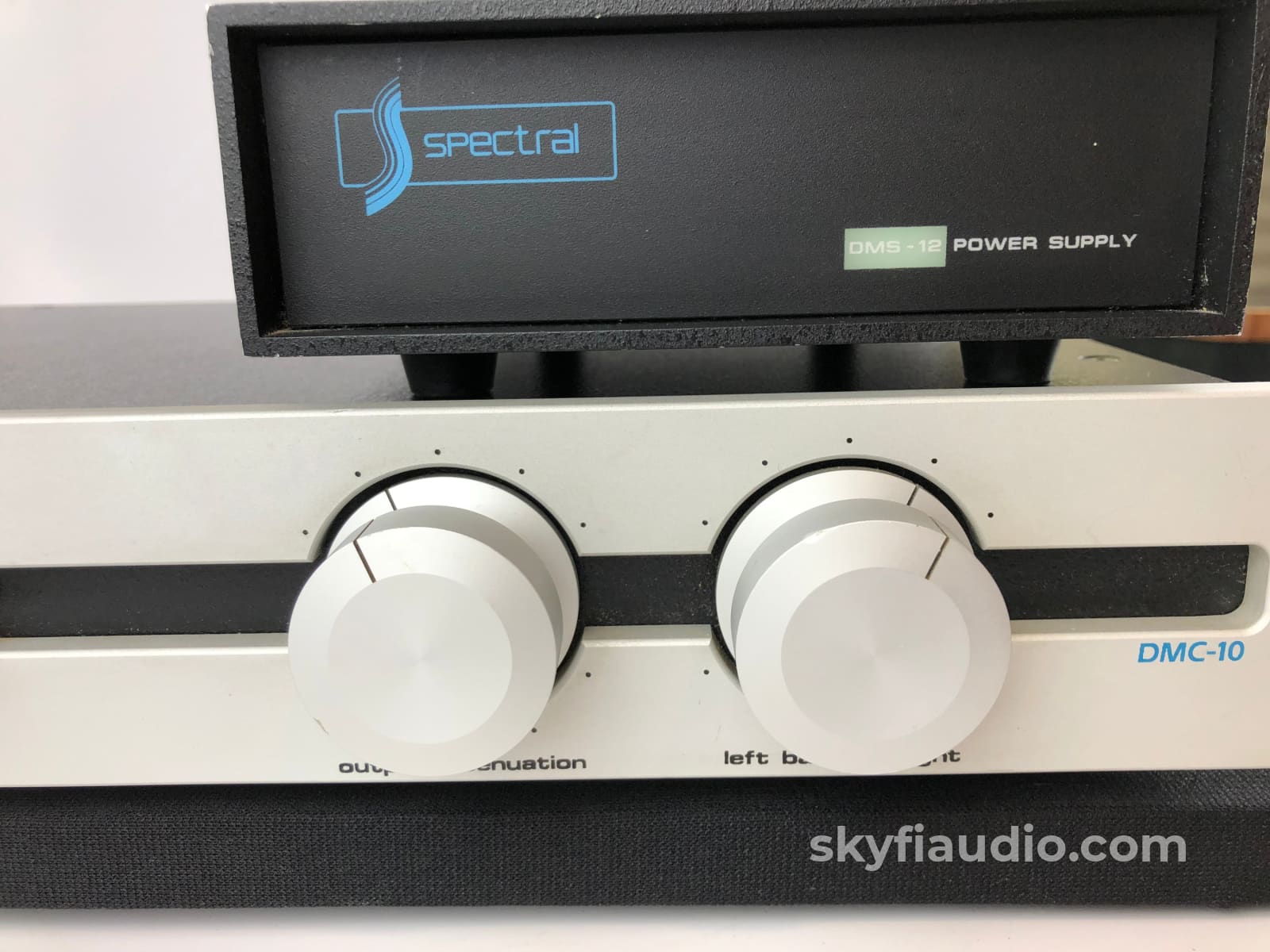 Spectral DMC-10 Gamma Preamp with Phono Input