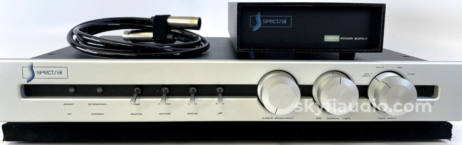 Spectral Dmc-12 Preamp With Phono Input And Power Supply - Complete Set Preamplifier