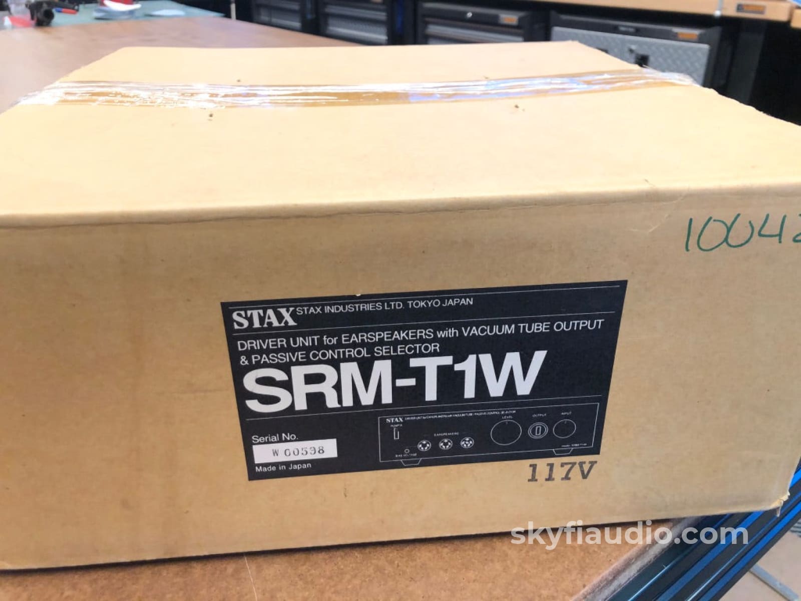 Stax Lambda Nova Classic Headphones With Srm-T1W Tube Amplifier