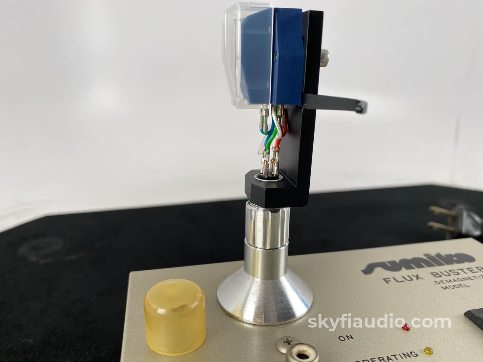 Sumiko Flux Buster Fb-1 Phono Cartridge Demagnetizer - Get The Most From Your Table Accessory