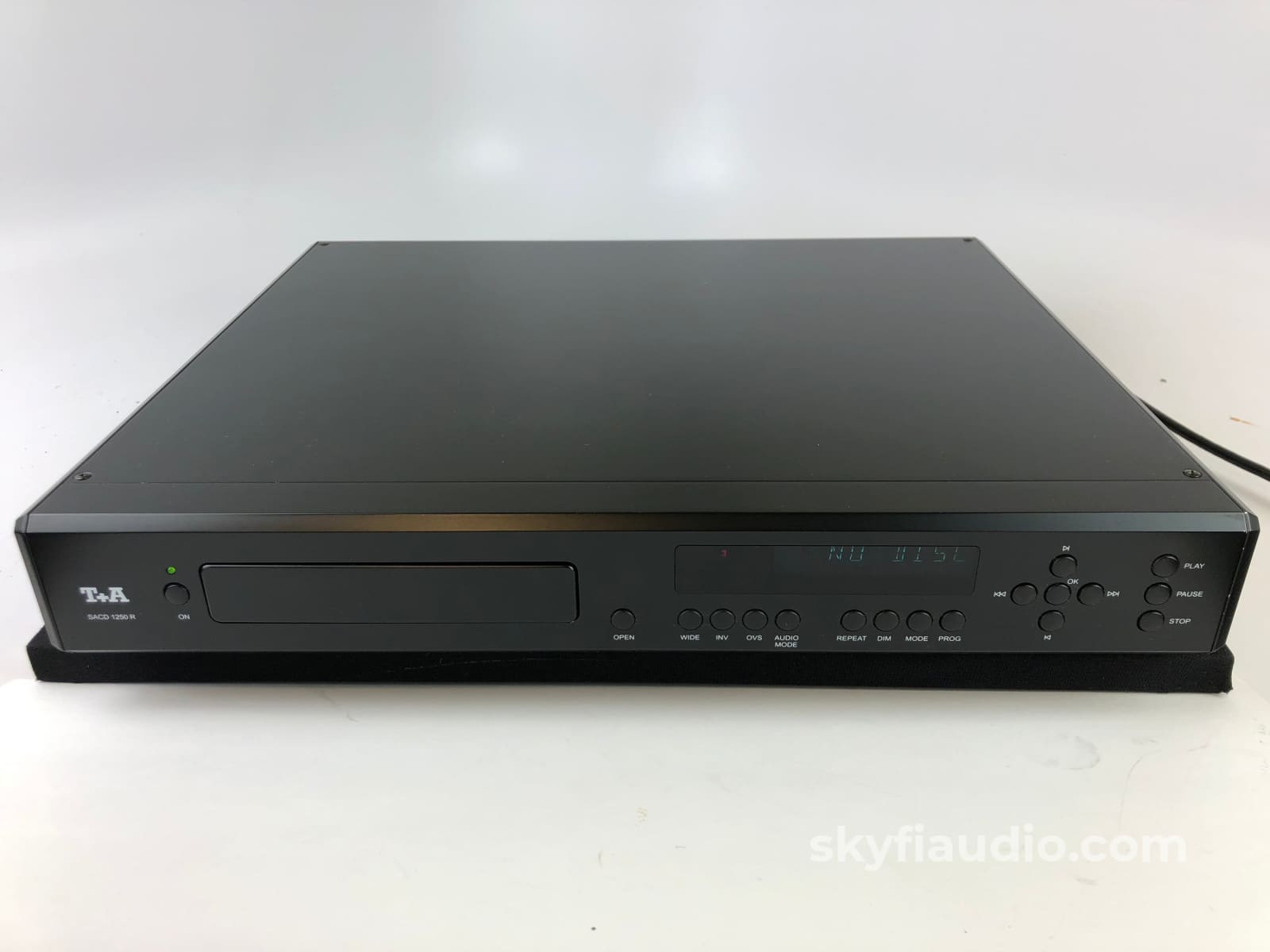 T+A 1250R Sacd Player With Remote Cd + Digital