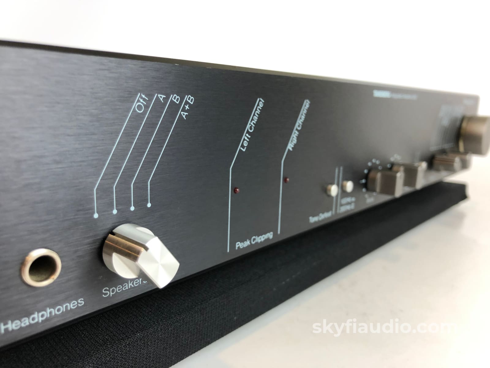 Tandberg Tia-3012A Integrated Amplifier With Phono - Made In Norway 120/220V