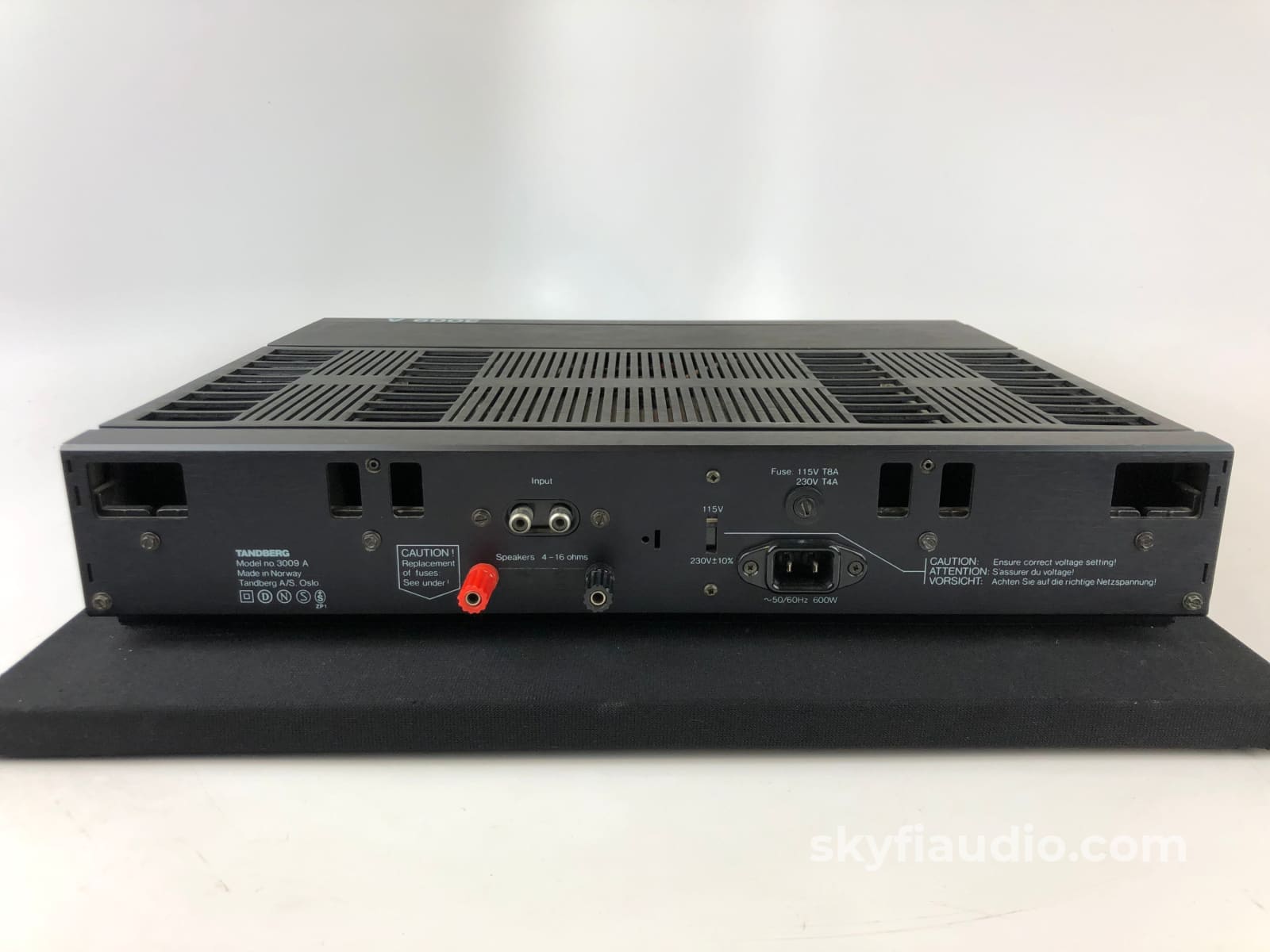 Tandberg Tpa-3009A Mono Solid State Amplifier Class-A Rare Made In Norway 120/220V