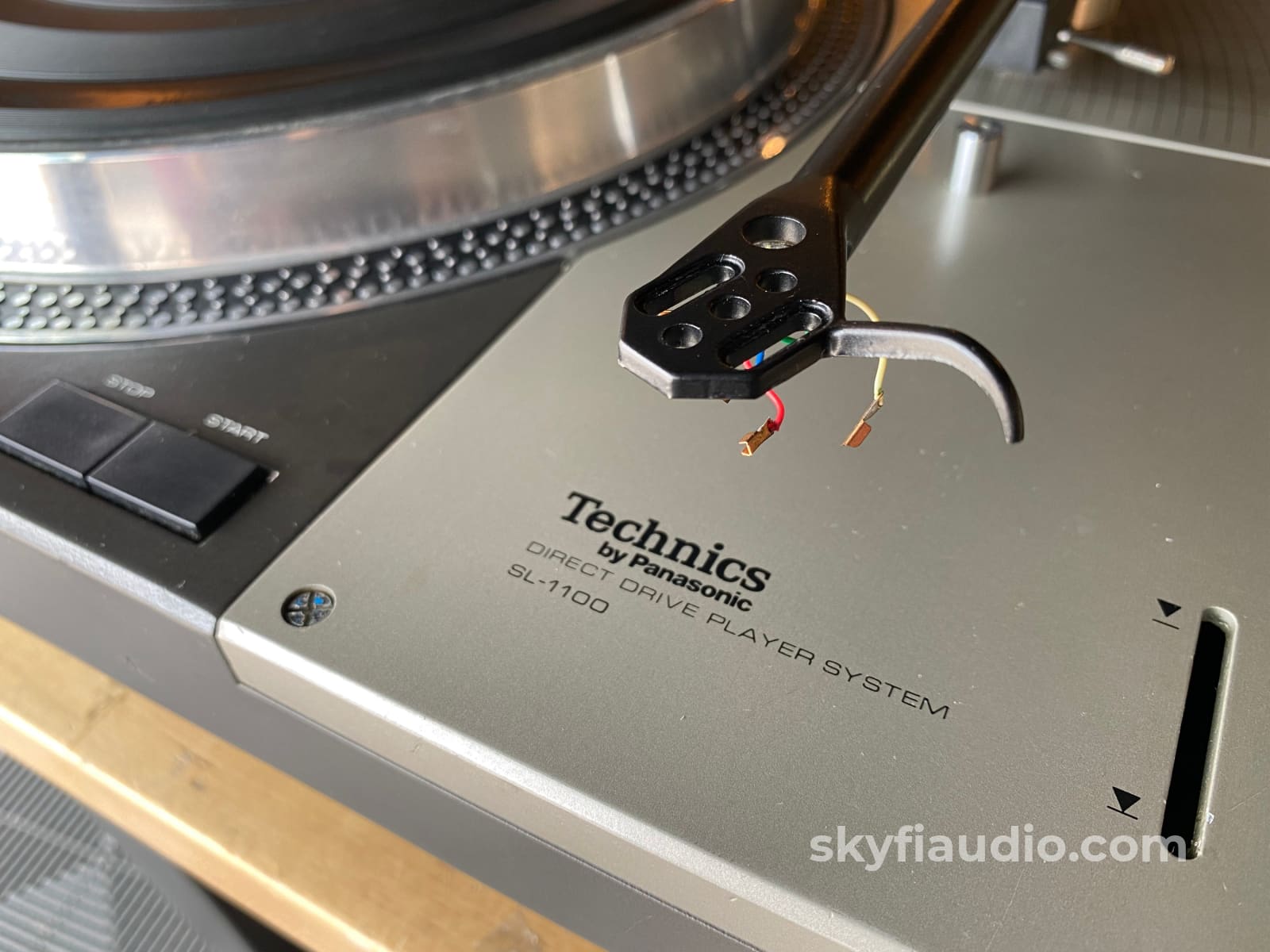 Technics Sl-1100 Vintage Direct Drive Turntable With Rega Tonearm