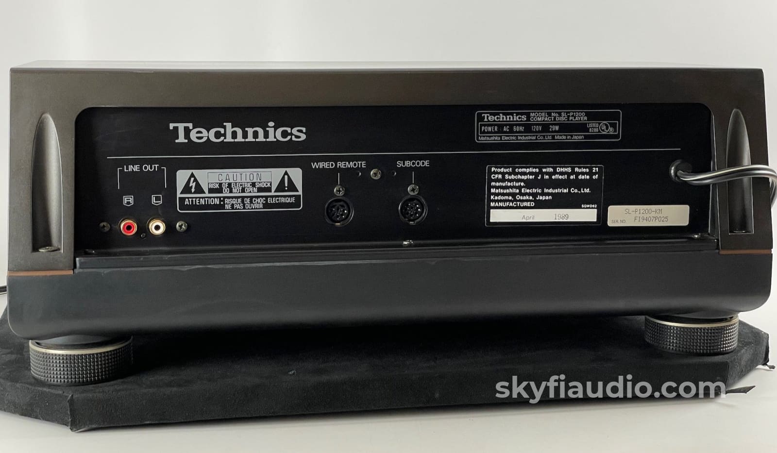 Technics Sl-P1200 Super Rare Broadcast Cd Player Fully Working! + Digital