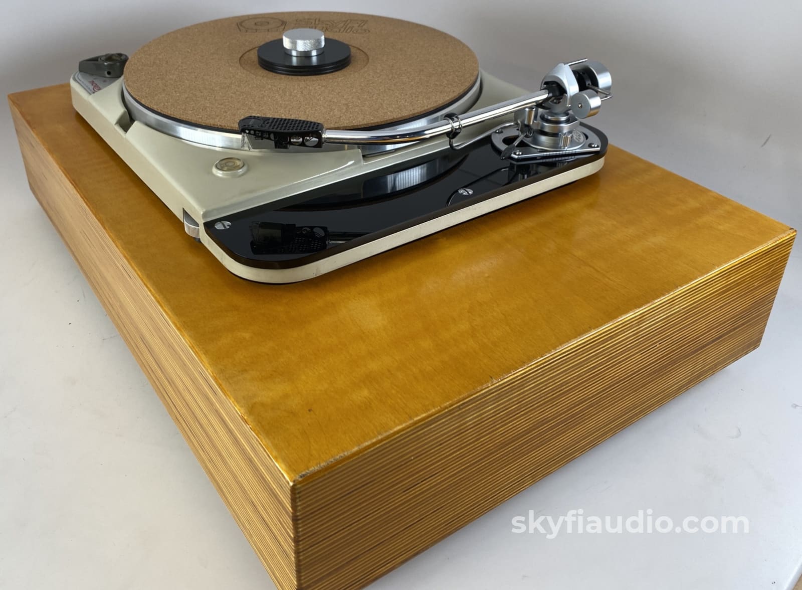 Thorens Td-124 With Custom Solid Wood Plinth And Sme3009 Tonearm Turntable