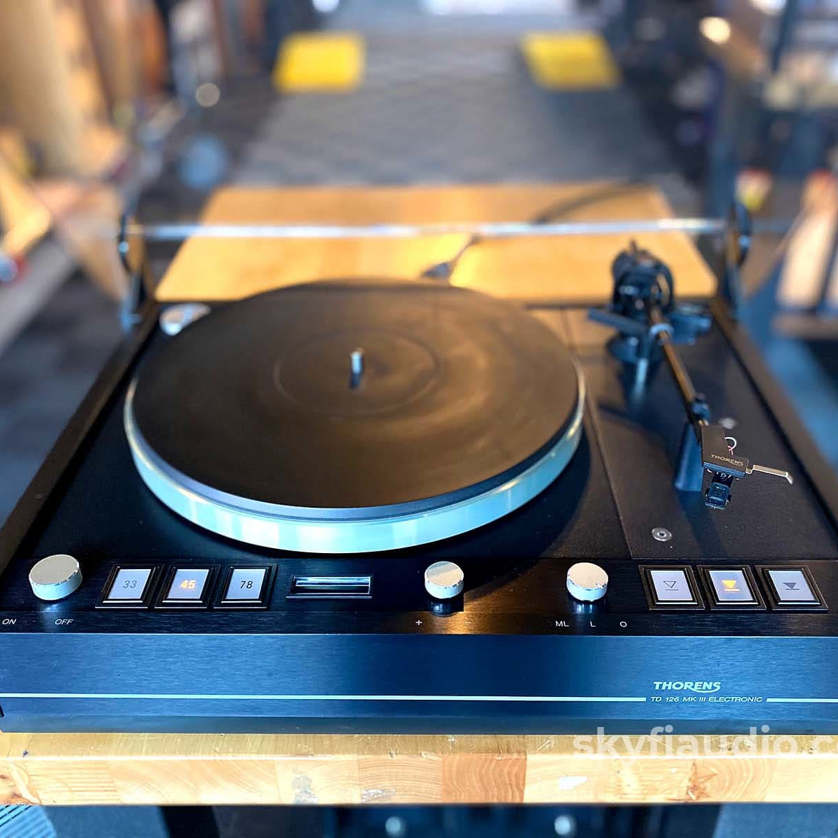 Thorens TD 126 MKIII Vintage Turntable with Grado Cartridge