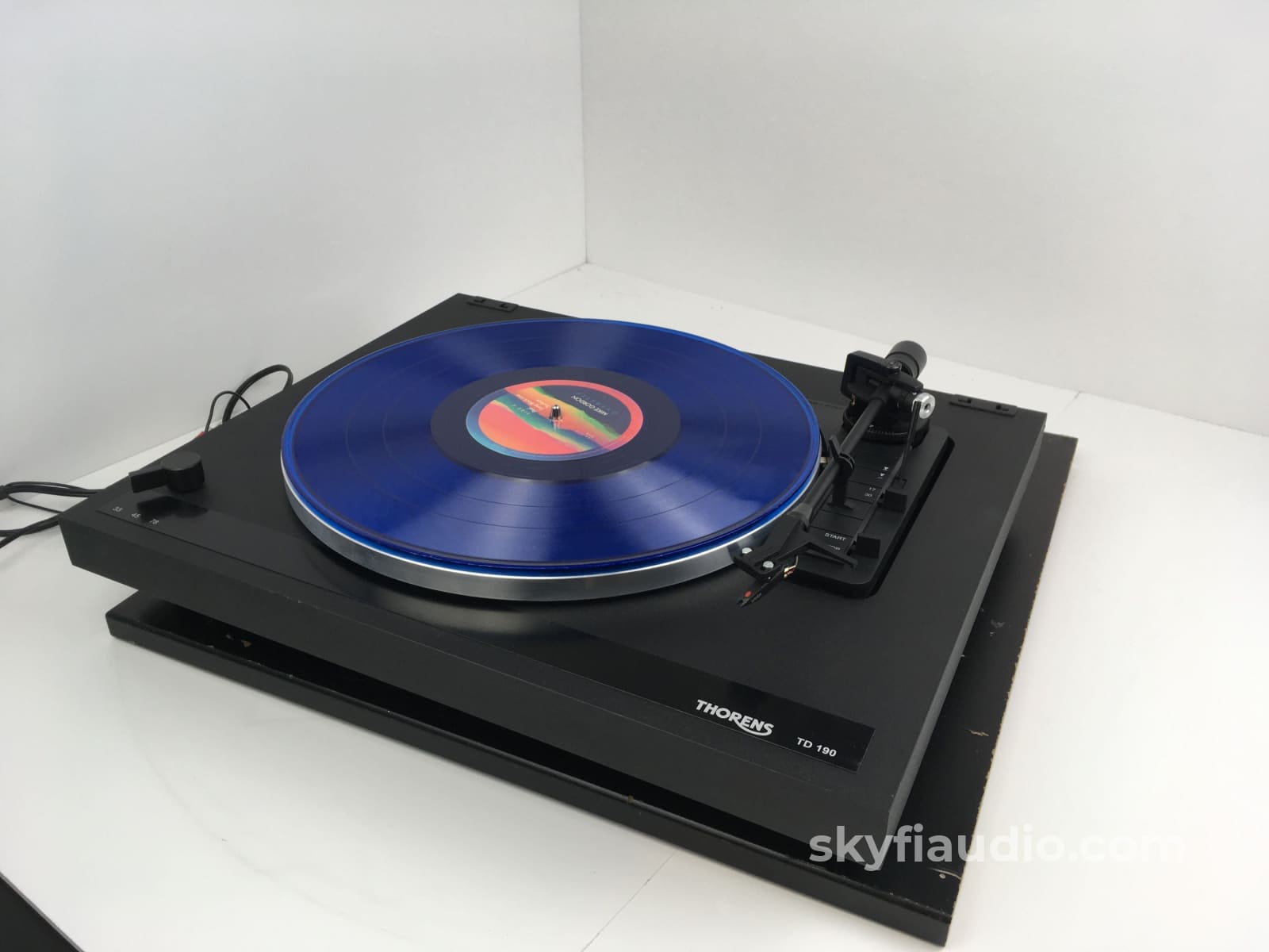 Thorens TD-190 Automatic Turntable