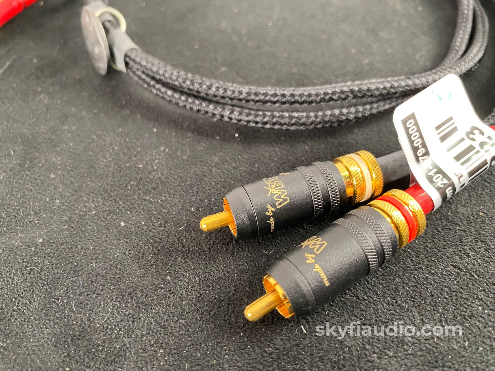 Totem Sinew Rca Cable Rare And Featuring High-End Wbt Connectors 1M Cables