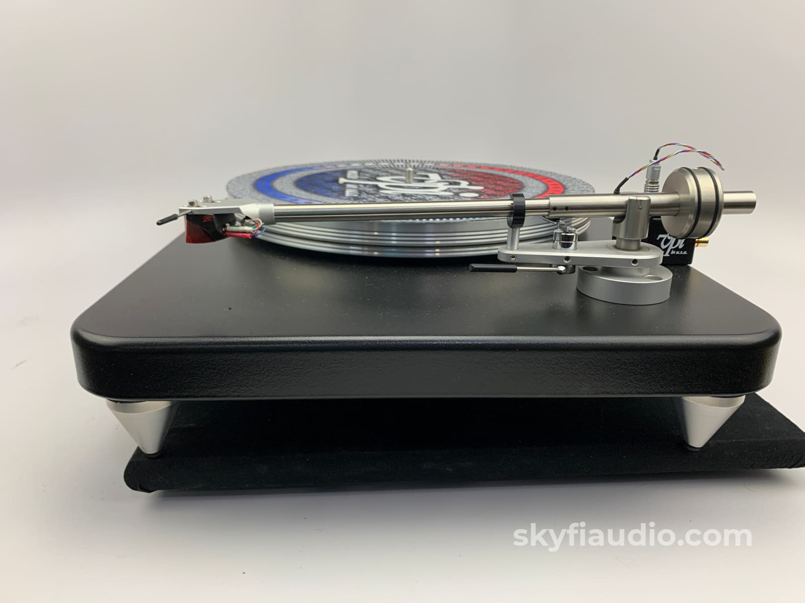 Vpi Scout Jr. Turntable With New Sumiko Cartridge