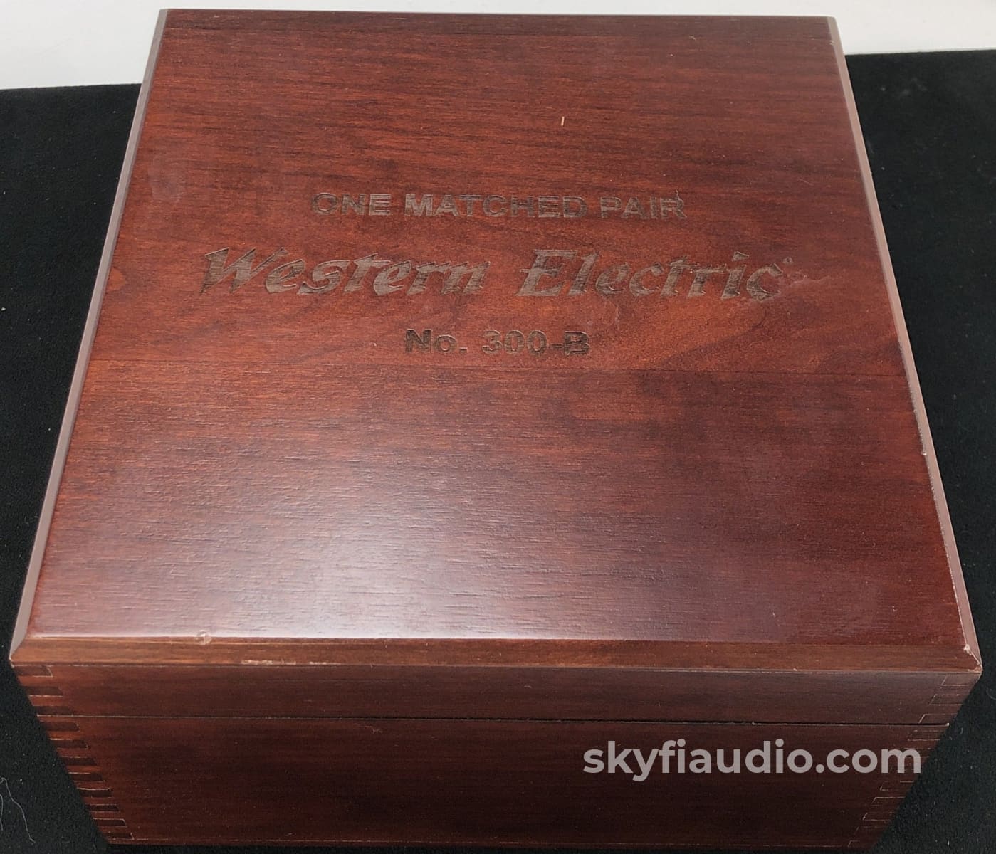 Western Electric No. 300-B Re-Issue Nos Tubes - New Matched Pair (Set 2 Of 3) Accessory
