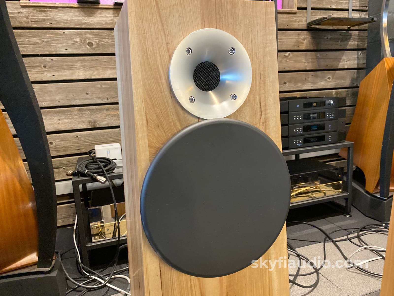 Zu Audio - Soul Supreme High Efficiency Speakers In Walnut